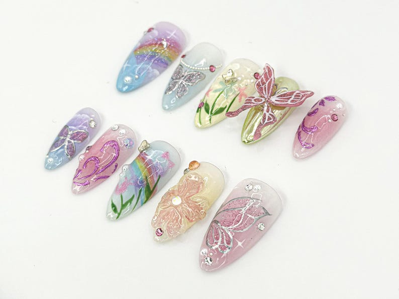 Nature-Inspired Floral Press-On Nails Floral And Butterfly Long Nails Butterfly And Glitter Nails Hand-Painted Nail Art OB634HC