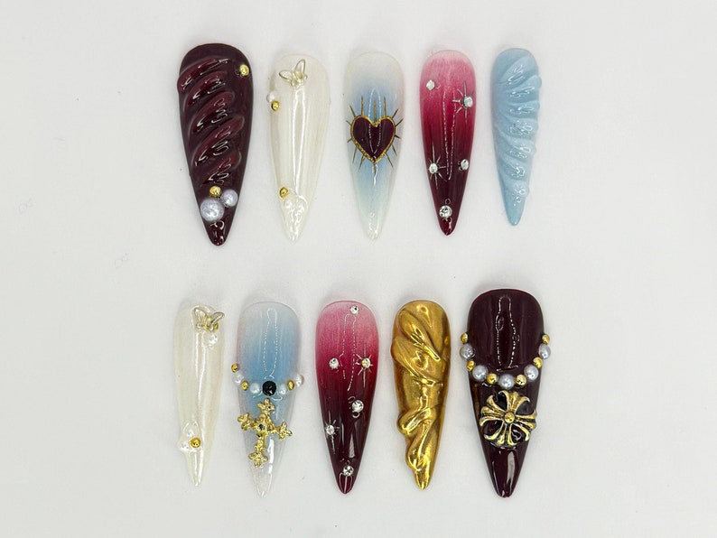 Gothic Sacred Heart Press On Nails OB71L