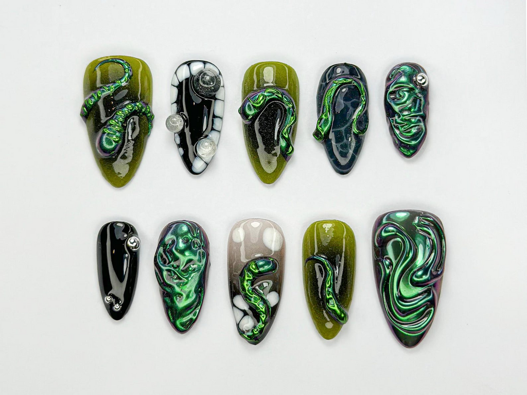Gothic Chrome Snake Press-On Nails Reptilian Inspired Nail Design Dark Gothic Nail Art 3D Snake Nails Black Green Nails OB733HC