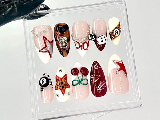 Leopard and Chain Accent Press On Nails Gaming Themed Nail Art Stylish Red Star Fake Nails Leopard Print Accent Press Ons