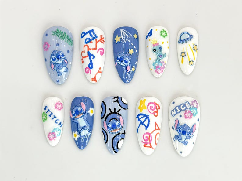 Cute Stitch Cartoon Press-On Nails Fun Space and Floral Details Fun and Colorful Stitch Nail Art For Cartoon Lovers OC610HC
