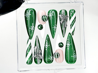Green Winter Press On Nails Emerald Snowflake Christmas Press Ons Festive Holiday Nail Candy Nails Elegant Christmas Set
