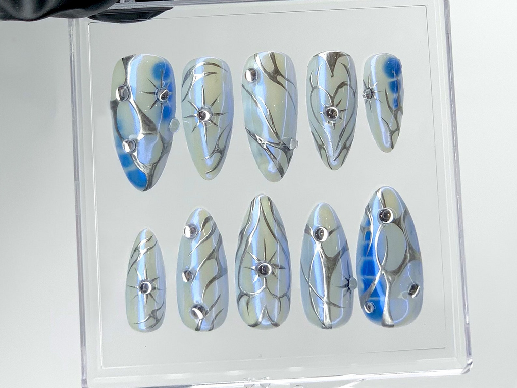 Elegant Blue Marble Press On Nails Hand-Painted 3D Silver Patterns And Crystals Fake Nails Rhinestone Nails Y2k Nail Art OC557YL