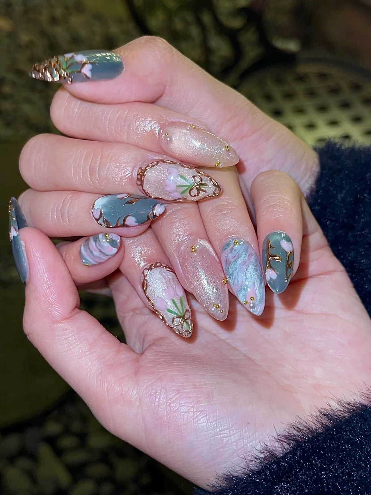 Custom Floral Coquette Nails, Soft Jade and Pearl Shimmer Press Ons, Hand-Painted Tulip