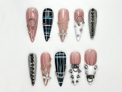 Punk Cross Chain Press On Nails Gothic Plaid Nail Art Spiked Pierced Punk Nails Black White Silver Press Ons Edgy Nail Set OC864HK