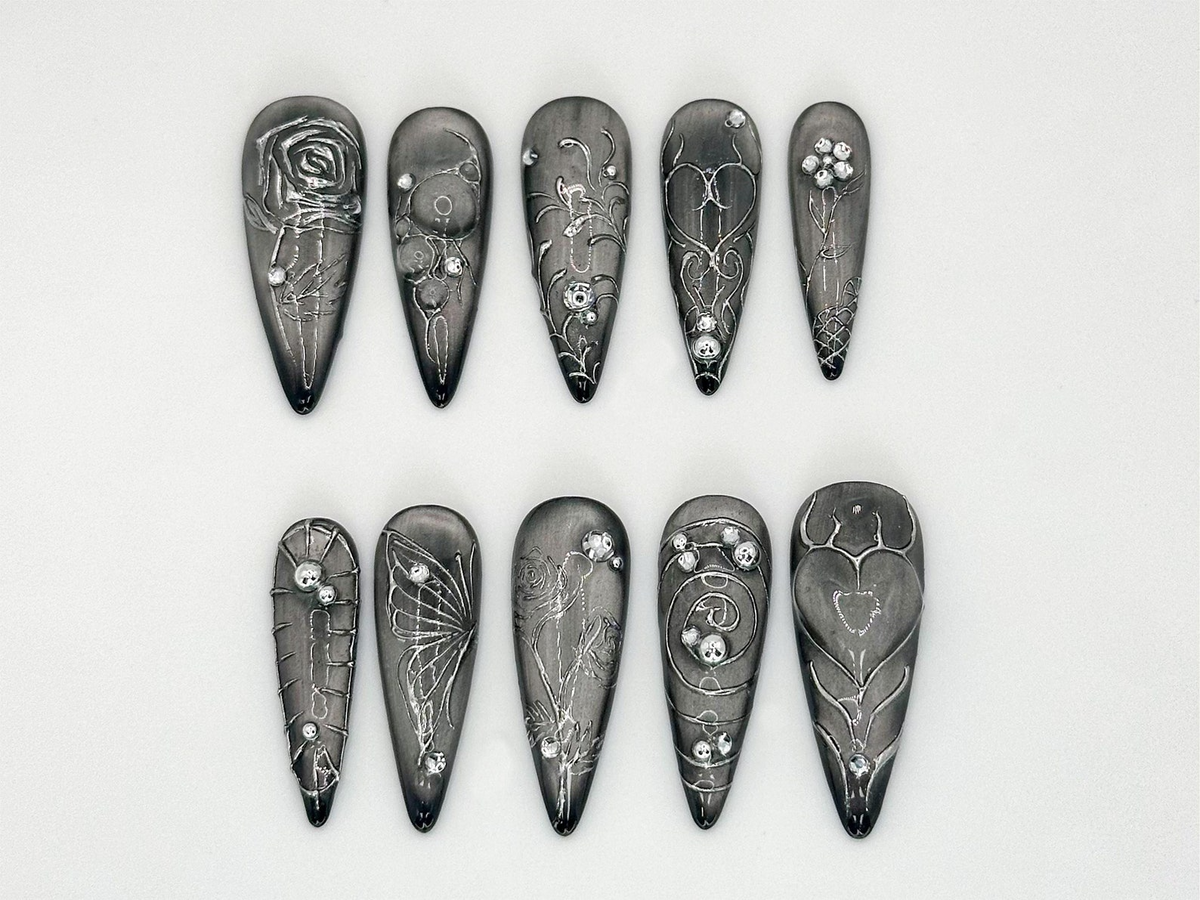 Elegant Silver Gothic Press-On Nails Intricate Butterfly and Rose Silver Nails Luxury Silver Gothic Butterfly & Rose Design