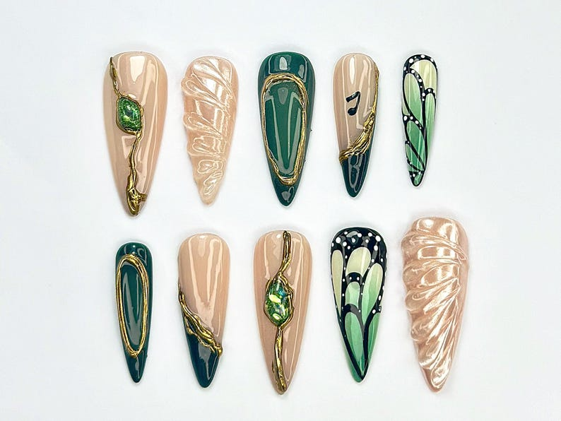Emerald Butterfly Press On Nails Nature Inspired Press Ons Luxurious Green Nail Art Shimmer Green Nail Set Luxury Nails OB758YC