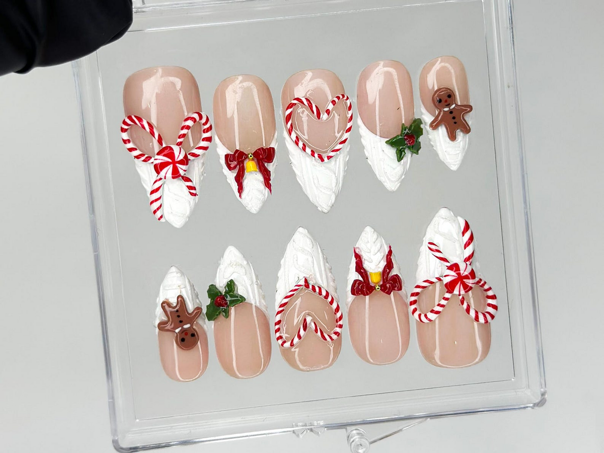 Winter Wonderland Press On Nails For Christmas 3D Christmas Cookie Nail Art Red White Holiday Nails Gingerbread & Bow Press Ons