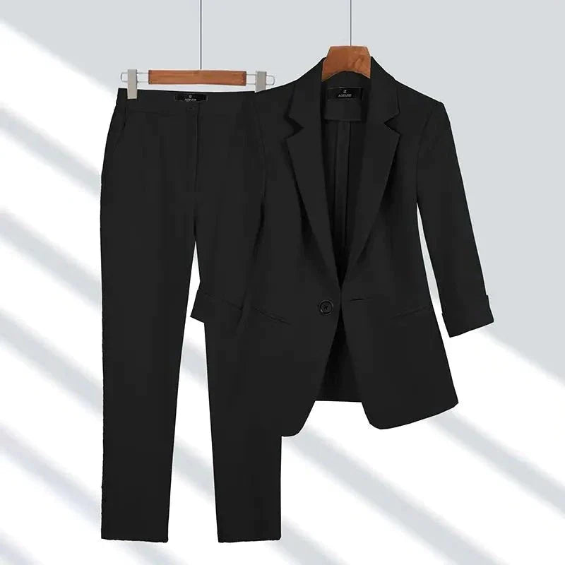 Women's Tailored Suit - Blazer & Trousers - Structured Fit - Single Button - Formal Wear
