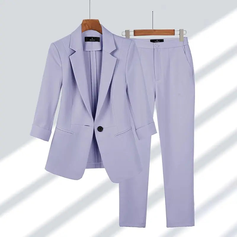 Women's Tailored Suit - Blazer & Trousers - Structured Fit - Single Button - Formal Wear