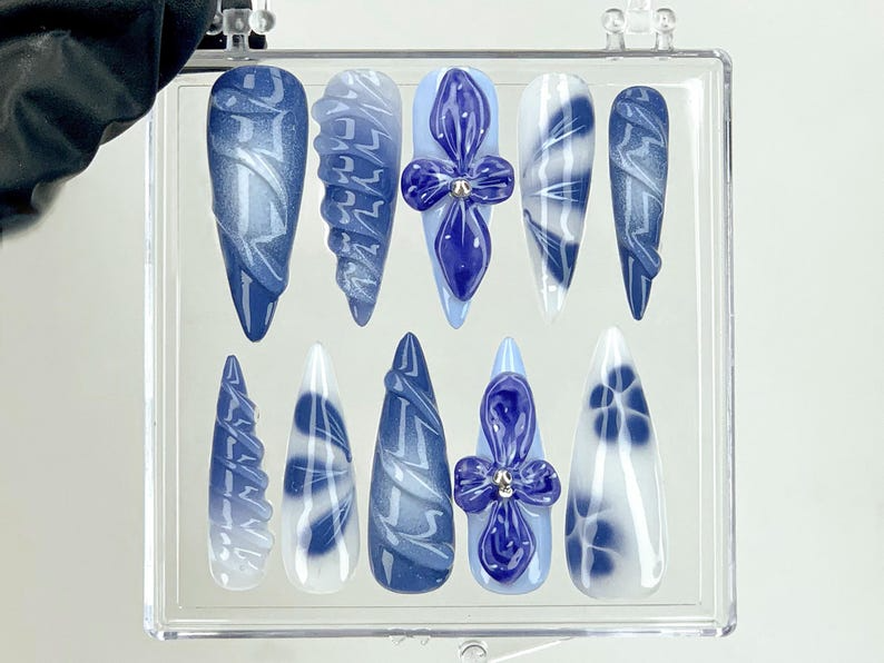 Mystical Midnight Blooms Press On Nails 3D Floral Fantasy Nail Art Dreamy Night Garden Acrylic Nails Hand-Painted 3D Art OC561YK
