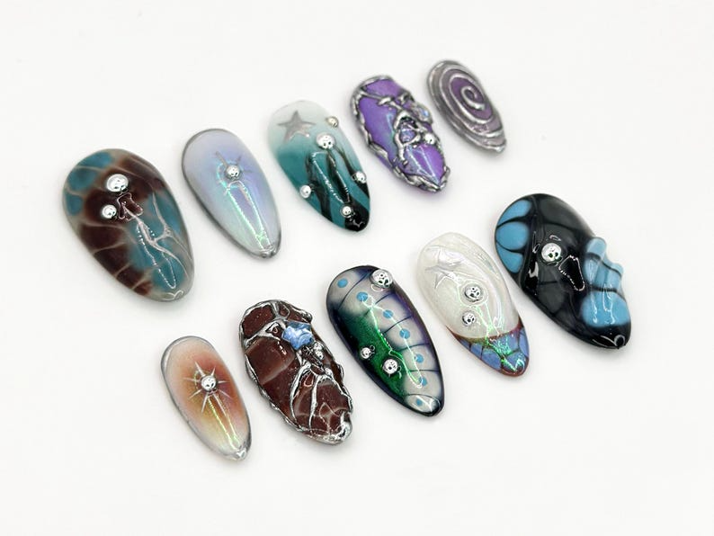 Galaxy-Inspired 3D Press-On Nails Custom Holographic Nail Art Stars, Planets & Galaxies Design Celestial Nail Set OB656H