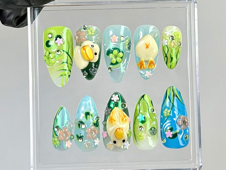 Whimsical Duck Almond Nails Fairy-Tale Pond Nail Art Artistic Cottagecore Fake Nails Fantasy Water-Themed NailsKawaii NailsOB765YC