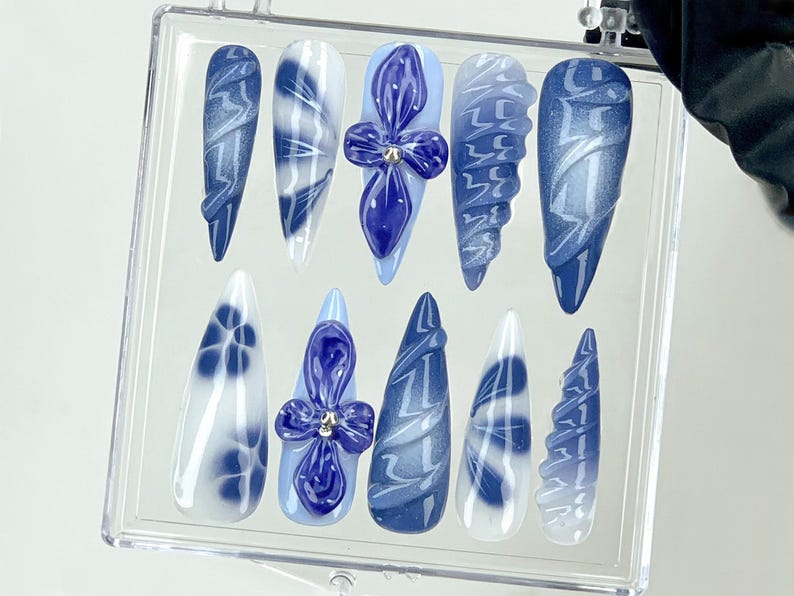 Mystical Midnight Blooms Press On Nails 3D Floral Fantasy Nail Art Dreamy Night Garden Acrylic Nails Hand-Painted 3D Art OC561YK