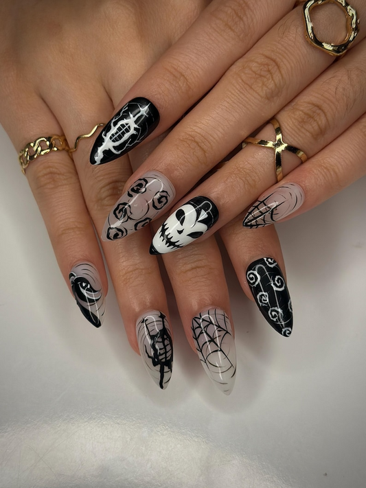 Gothic Skull Halloween Press On Nails, Black & White Creepy Nail Art, Halloween Horror