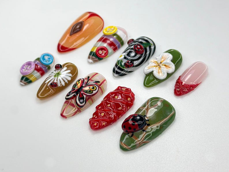 Whimsical Garden Themed Press On Nails Cottagecore Strawberry & Button Nail Art Vintage 3D Ladybug Nails Forestcore Press OnsOB824H