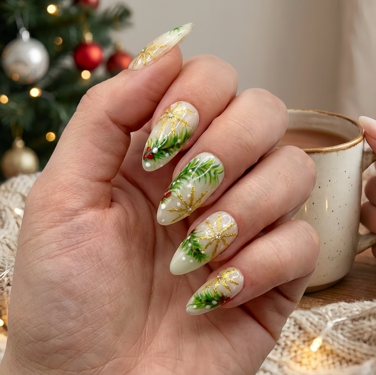 Luxury Christmas Press On Nails, Gold Snowflakes And Pine Accents Fake Nails, Festive