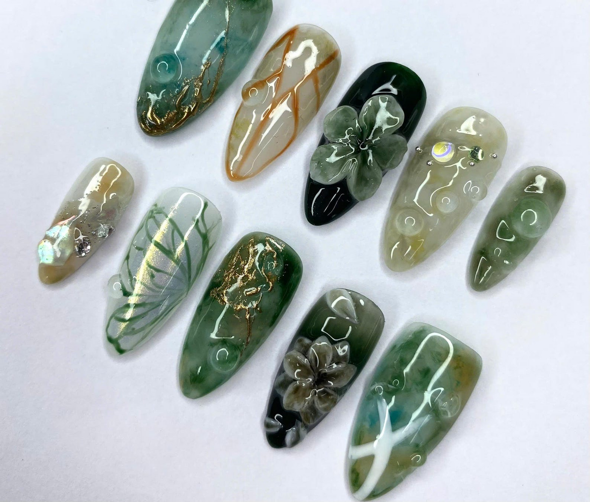 Handmade Jade Press On Nails Glossy Green Botanical Nails Elegant Stone Look Nails Gold Marble Accents 3D Nail Set OB781Y