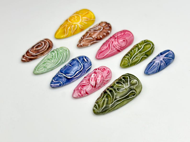 Celestial Carved Texture Press On Nails Abstract Nature Nail Art Earth Element Nail Set 3D Carved Nails Colorful Press Ons