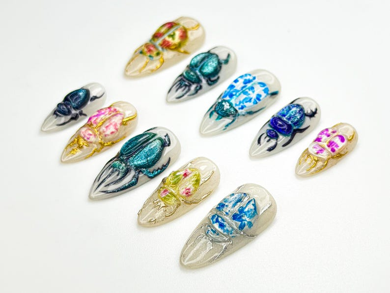 3D Beetle Press On Nails Insect Art Nail Design Vintage Bug Aesthetic Nails Handmade Ceramic-Inspired Nail Set Scarab NailsOB875HC