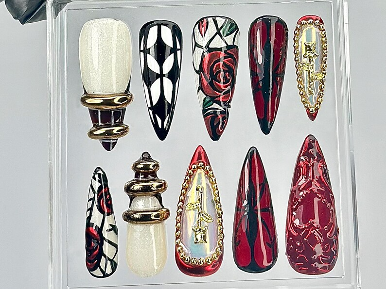 Red Black Rose Press On Nails Holographic Gothic Press Ons Gothic Red Chrome Fake Nails Dark Romance Nail Art Y2K Nails
