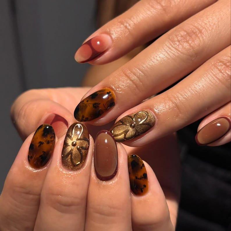 Autumn Burgundy Tortoiseshell Press On Nails Gold Orchid Accent Nails Gradient Fall Nail Art Elegant Autumn Nail Set