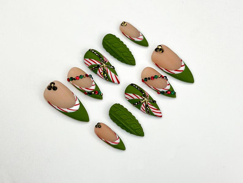 Christmas Press On Nails, Green Holiday Nails, Festive Long Nails, Christmas Gift, Party