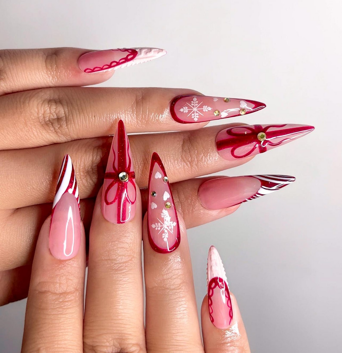 Elegant Burgundy Christmas Press On Nails Glossy Christmas Nail Art| Winter Holiday Nail Art Glossy Stiletto Press Ons