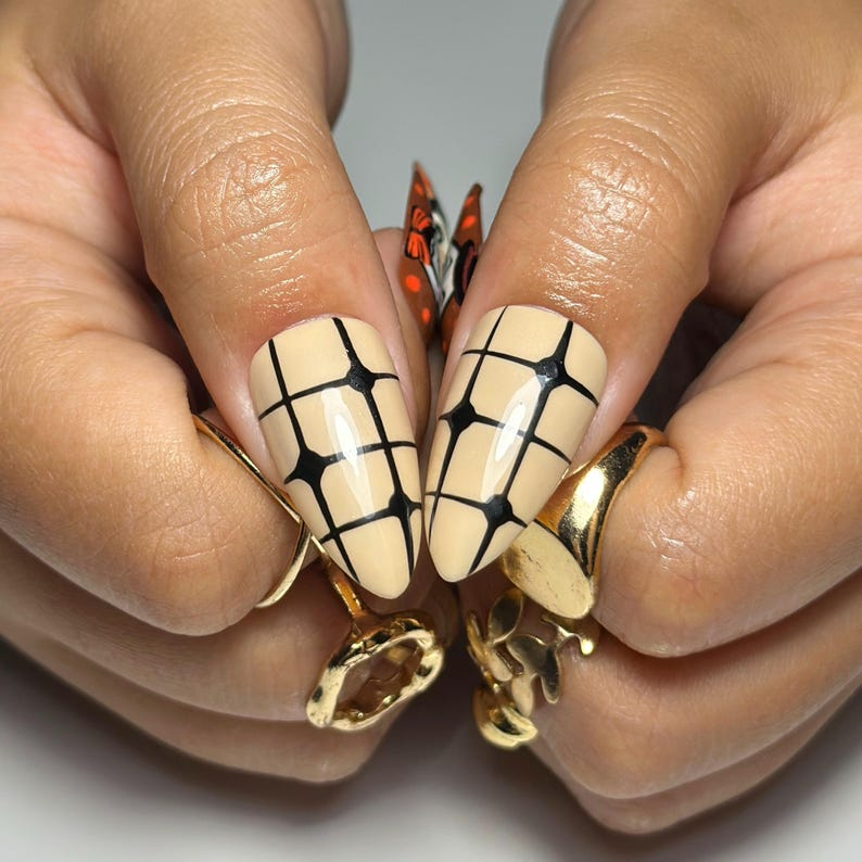 Halloween Press On Nails Hand Painted Vintage Clown & Cat Nail Set Retro Mushroom Fake