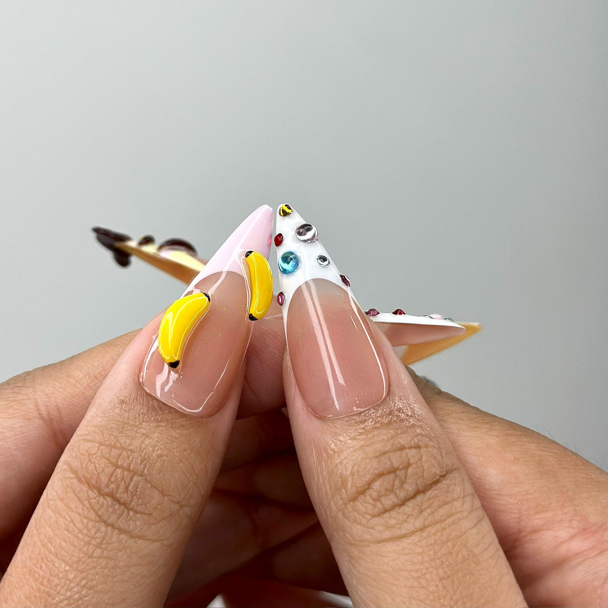 3D Monkey Banana Press On Nails Cute Pink Star & Fruit Fake Nails Kawaii Handmade Nail Art Playful Cute Nails Cartoon Nails