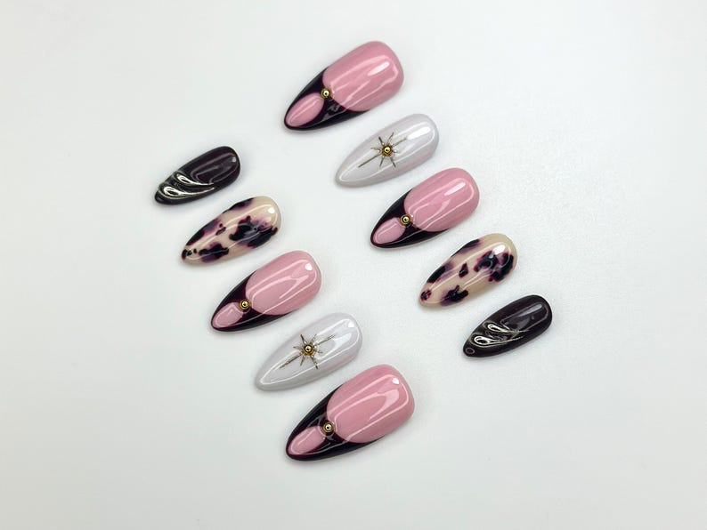 Pink Noir Star Press On Nails Chic French Tip Nail Art Leopard Accent Nails Elegant Handmade Nail Set