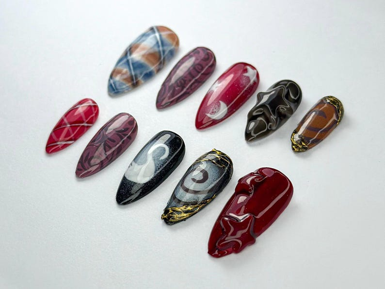 Dark Academia Press-On Nails Moon, Stars & Swan Design Handmade Cosmic Nail Set Baroque And Vintage Style Celestial Nails OB728HK