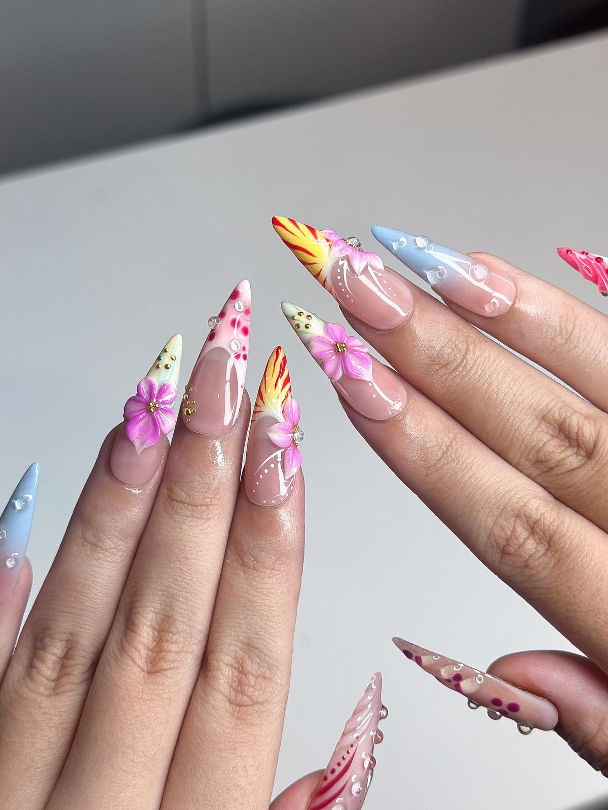 2026 Festival Trend: Hibiscus Tropical Nails, Sunset Glow Pink &Orange Ombre Nails, Flower