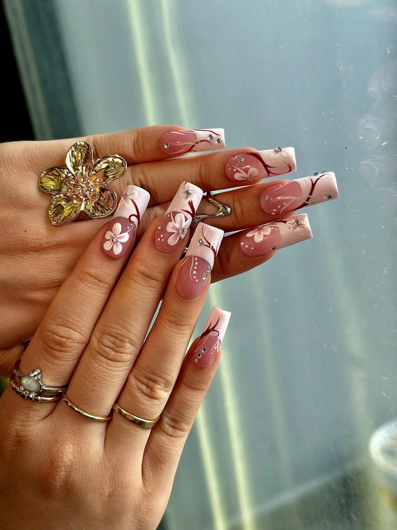 Floral Pink Gradient Press On Nails Elegant Pink Floral Nail Art Rhinestone & Petal Design Romantic Spring Nails