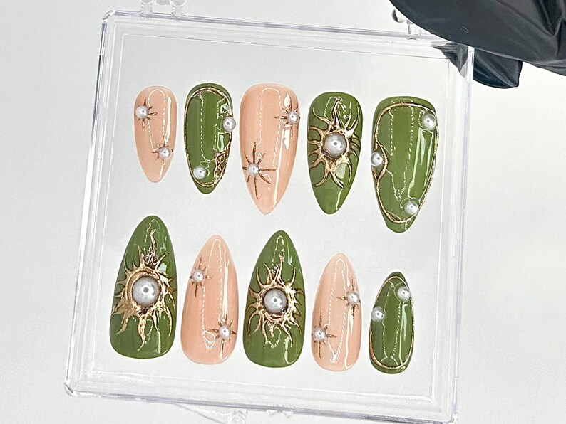 Elegant Green and Gold Press On Nails Gold Sunburst and Pearl Accented Fake Nails Custom Green Pearl Nail Art Luxury Nails OC740YC