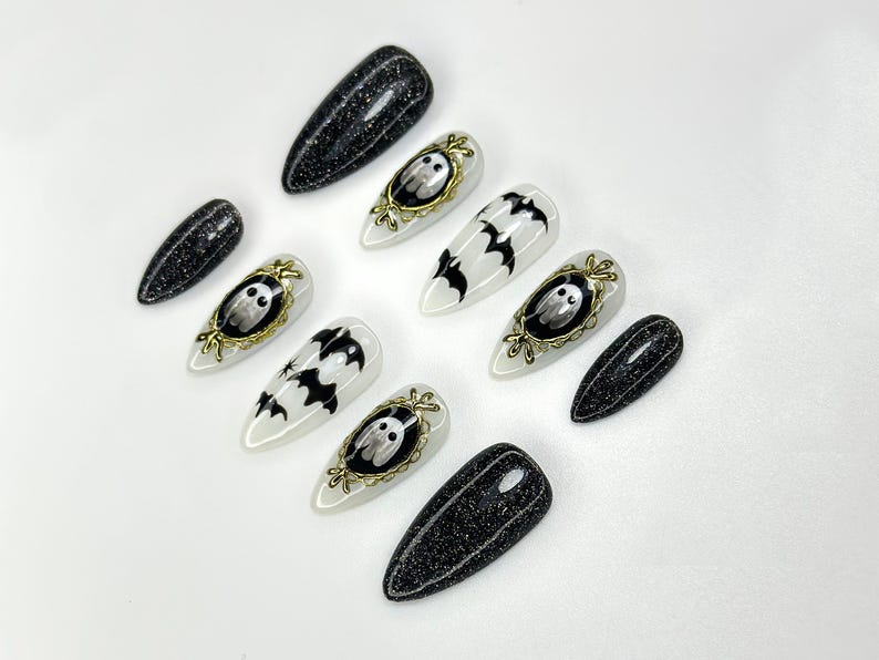 Haunted Mirror Ghost Nails, Gothic Halloween Press Ons, Black Glitter & Bat Nail Art
