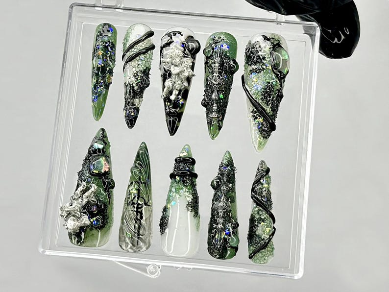 Emerald Witch 3D Press On Nails Spooky Witch Nail Art Creepy Cute Press Ons Black Green Horror Fake nails 3D Creepy Nails