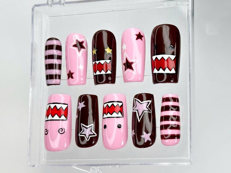 Kawaii Pink Monster Press On Nails Domo Character Nail Art Pink & Brown Cartoon Nails Cute Star Stripes Nails Handmade Nails