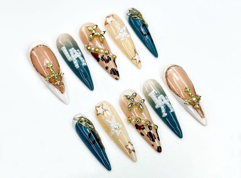 LA Safari Luxe Press On Nails Western Pearl Letter Nails Leopard & Cross Charm Nail Art Glam Cowgirl Vibe Edgy 3D Stiletto Nail Set