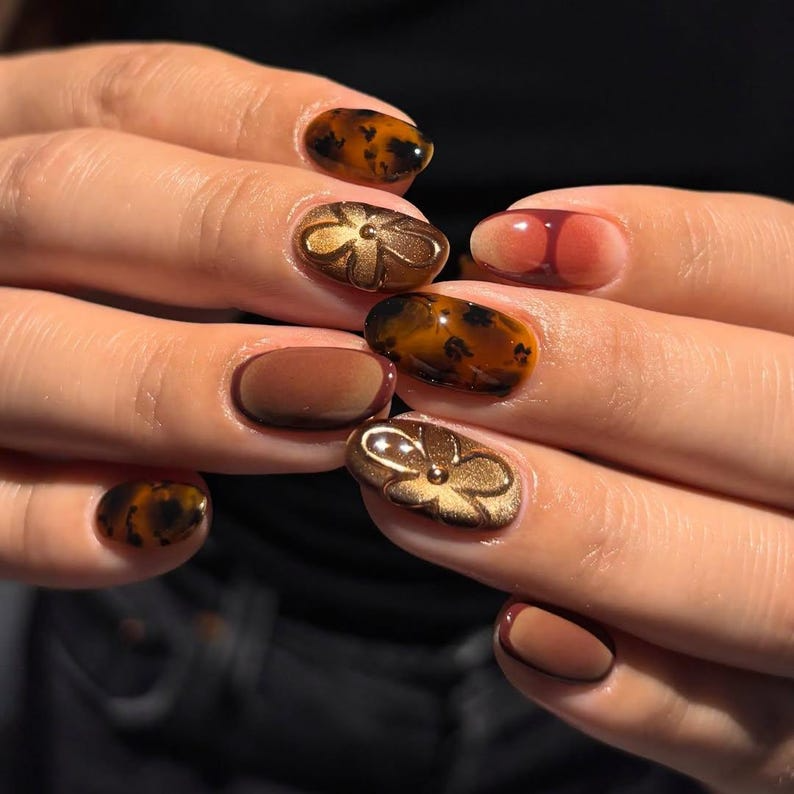 Autumn Burgundy Tortoiseshell Press On Nails Gold Orchid Accent Nails Gradient Fall Nail Art Elegant Autumn Nail Set