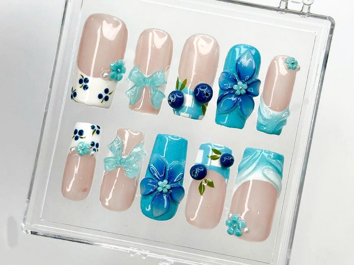 3D Blue Flower Press on Nails Elegant Blue Floral Nail Art Handmade Summer Nails Gift for her Summer Vibes Beach nails