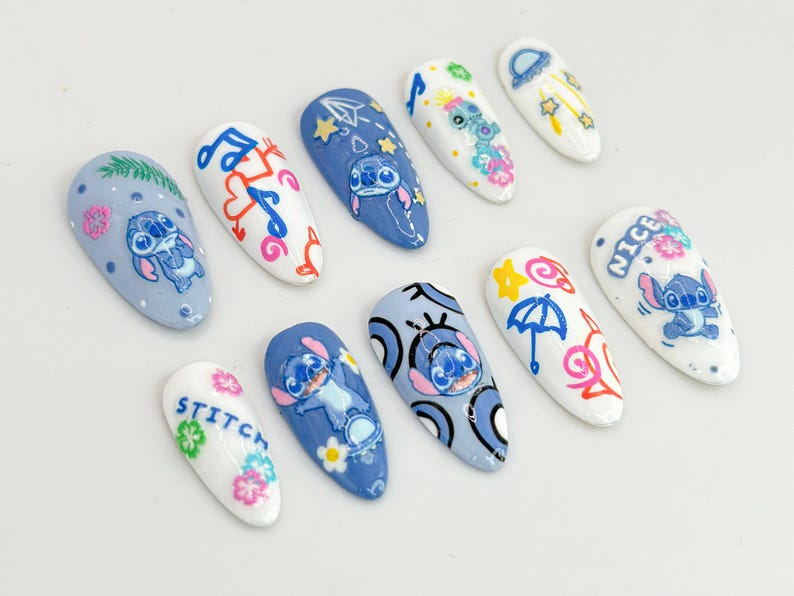 Cute Stitch Cartoon Press-On Nails Fun Space and Floral Details Fun and Colorful Stitch Nail Art For Cartoon Lovers OC610HC