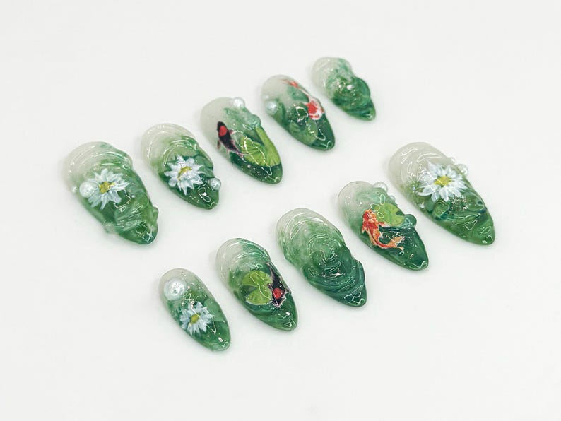 Realistic Koi Fish Press On Nails OB72L