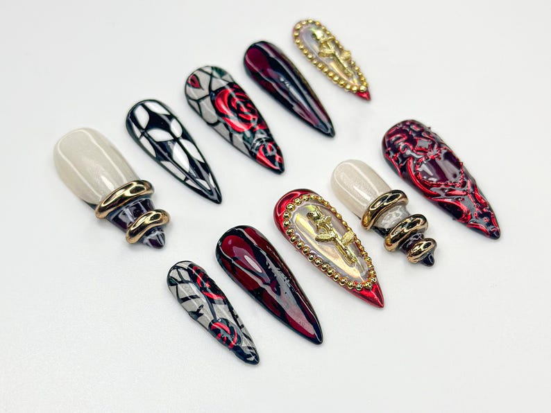 Gothic Rose Heart Press On Nails 3D Black Red Gold Nails Handmade Gothic Vampire Glam Nail Set Black Stiletto Press Ons OB775HC