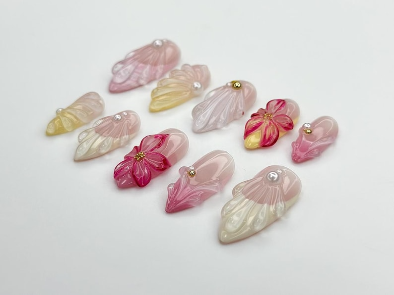 Jelly Flower Press On Nails 3D Floral Nails with Pearls and Petal Wings Romantic Pink Gel Nail Set Summer Nails Holiday Nail