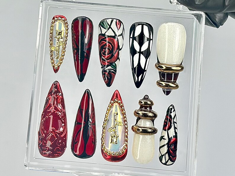 Red Black Rose Press On Nails Holographic Gothic Press Ons Gothic Red Chrome Fake Nails Dark Romance Nail Art Y2K Nails
