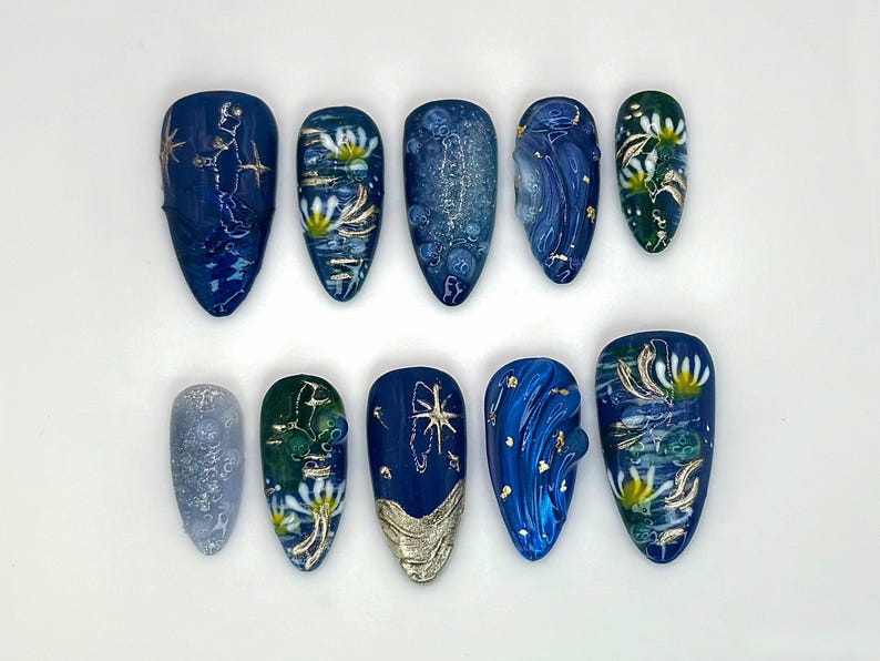 Midnight Daisy Garden Nail Art Handpainted Blue Ocean Waves & Starfish Nails Ocean Themed Nail Art with Gold Accents OC531HC