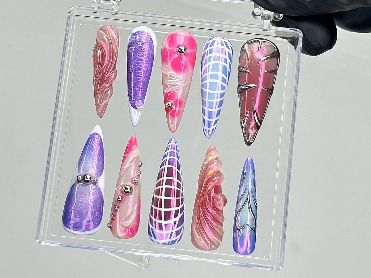 Galaxy Chrome Press On Nails Holographic Purple Fake Nails Metallic Stiletto Nail Art Iridescent Galaxy Nails Gothic Nails OB915YK