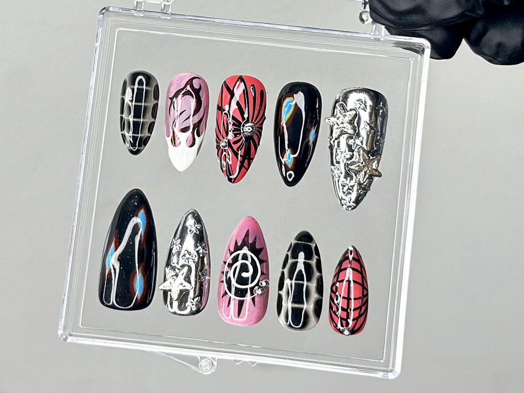 Chrome Flame Press On Nails Gothic Spider Nail Art Flame Spider Press Ons Cyber Y2K Fake Nails Emo Butterfly Press Ons