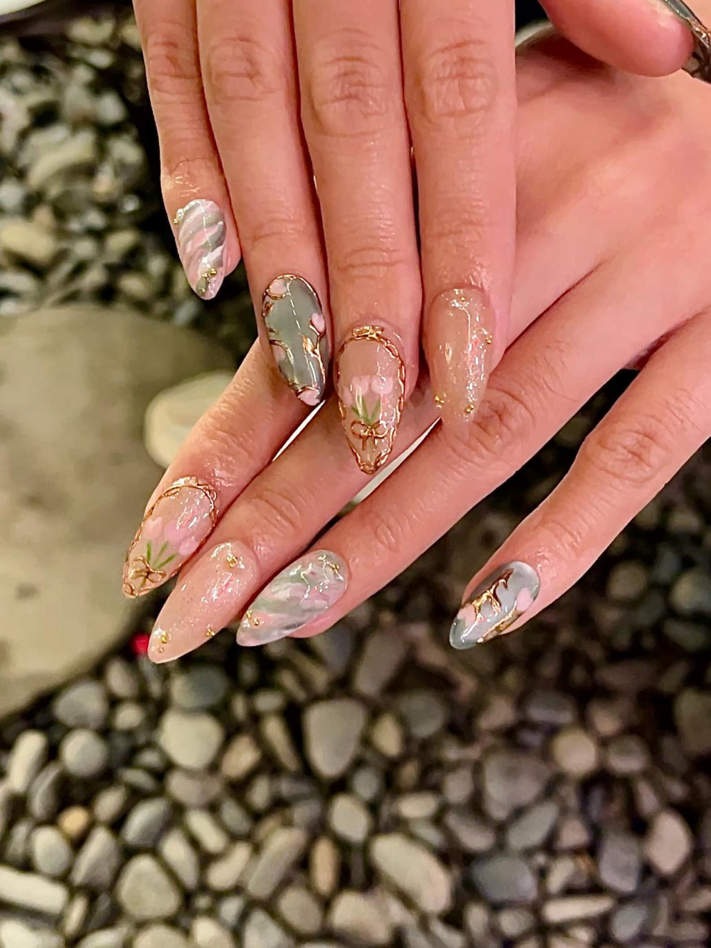 Custom Floral Coquette Nails, Soft Jade and Pearl Shimmer Press Ons, Hand-Painted Tulip